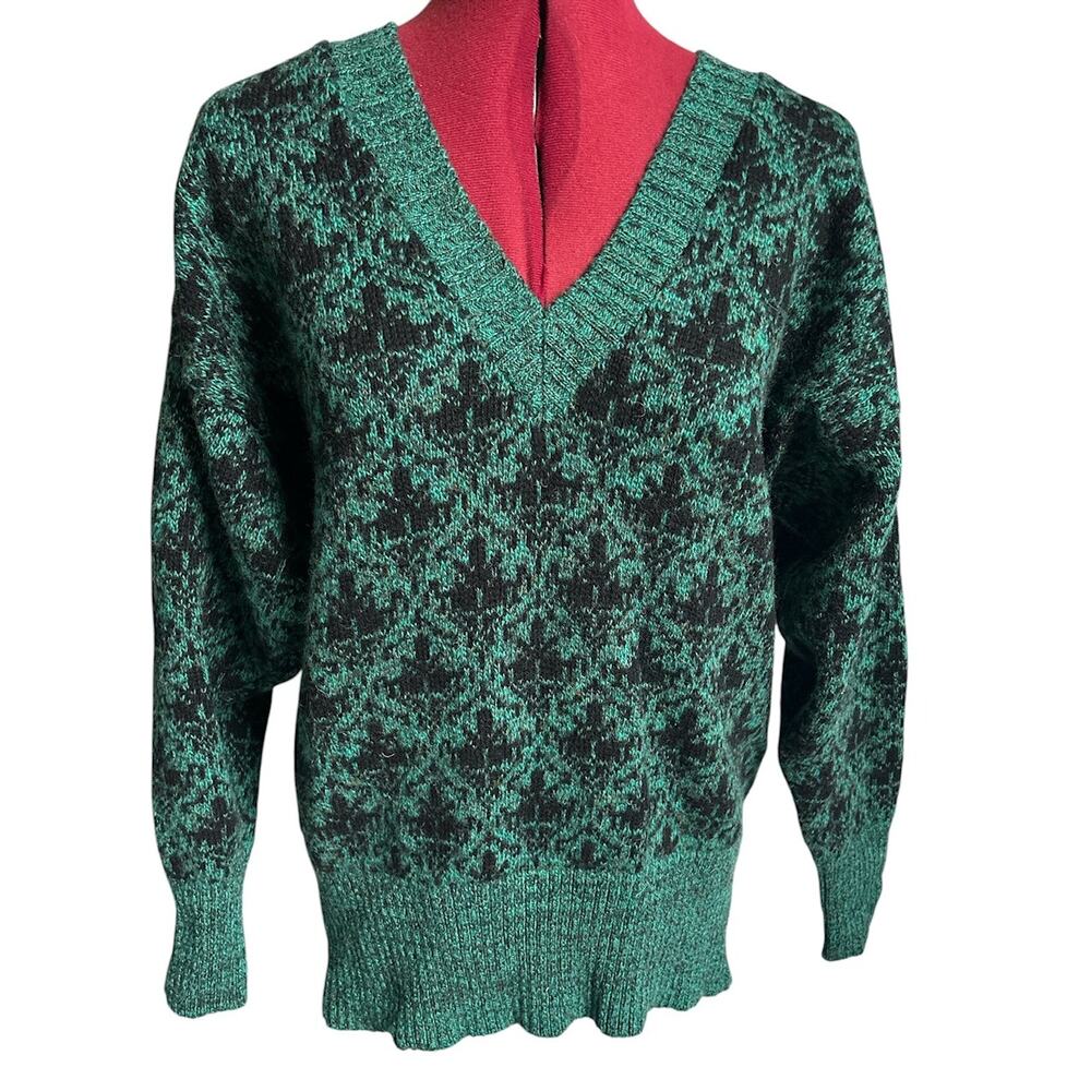 Vintage Northern Isles Women’s‎ Size XL Australian Wool Blend V Neck Sweater